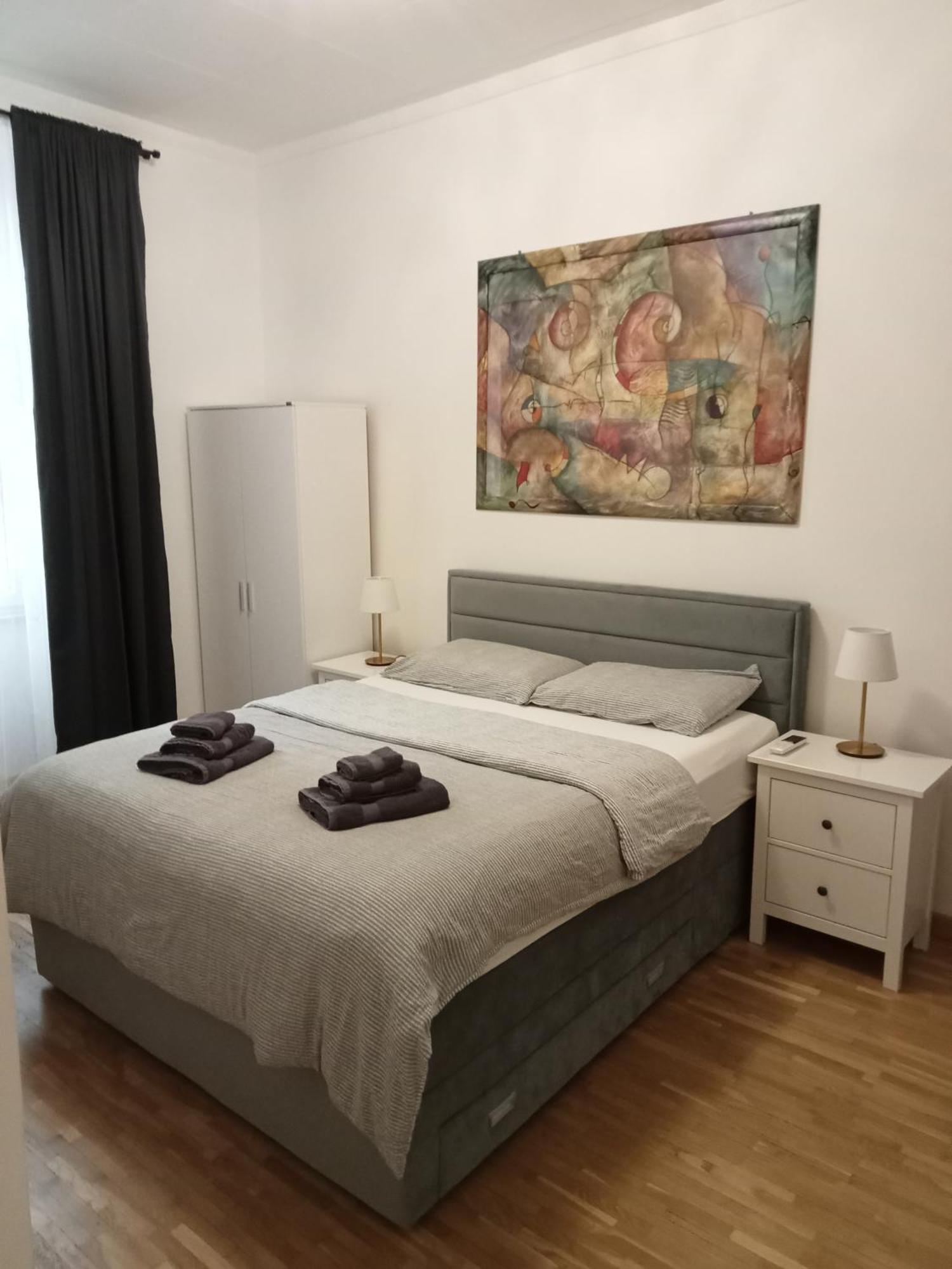 Fenix Rooms Trieste Extérieur photo