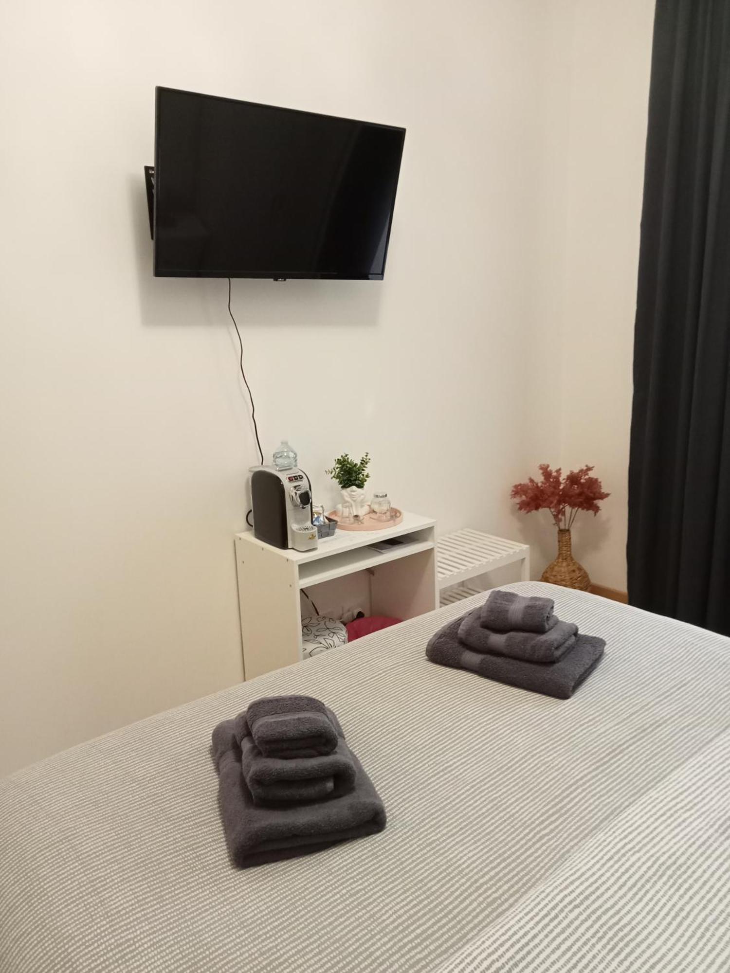 Fenix Rooms Trieste Extérieur photo